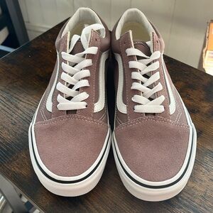 Vans Old Skool Shoe (Brand New, Never Worn)